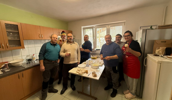 Koncoročné posedenie 2025