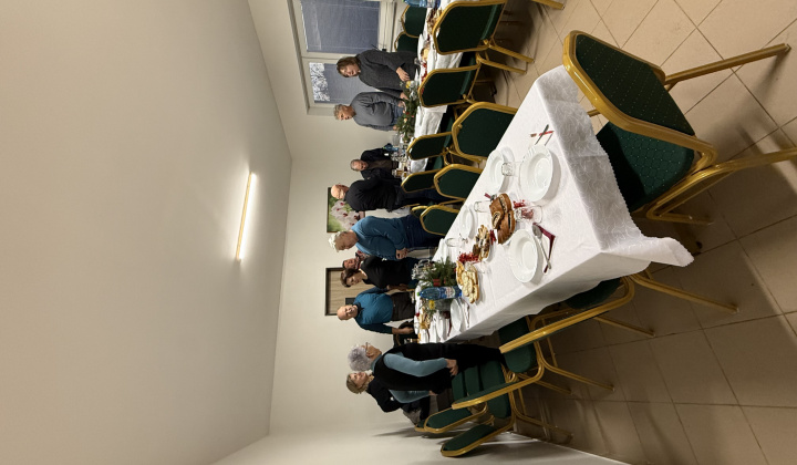 Koncoročné posedenie 2025